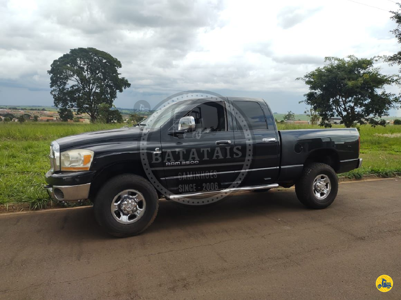 CAMINHAO DODGE RAM 2500 Carga Seca 3/4 4x4 Batatais Caminhões BATATAIS SÃO PAULO SP